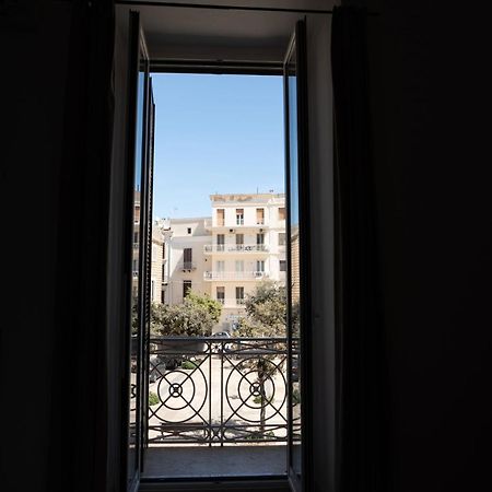 B&B Longobardi Trani Exterior photo