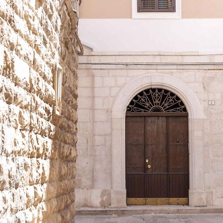 B&B Longobardi Trani Exterior photo